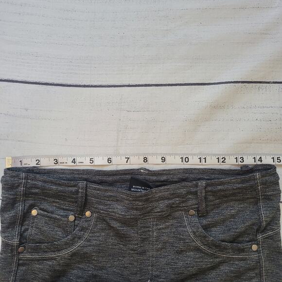 Kuhl Size 8 Mova Capri Pants Split Leg Opening Pull-On Stretch Outdoor Active - Picture 2 of 8